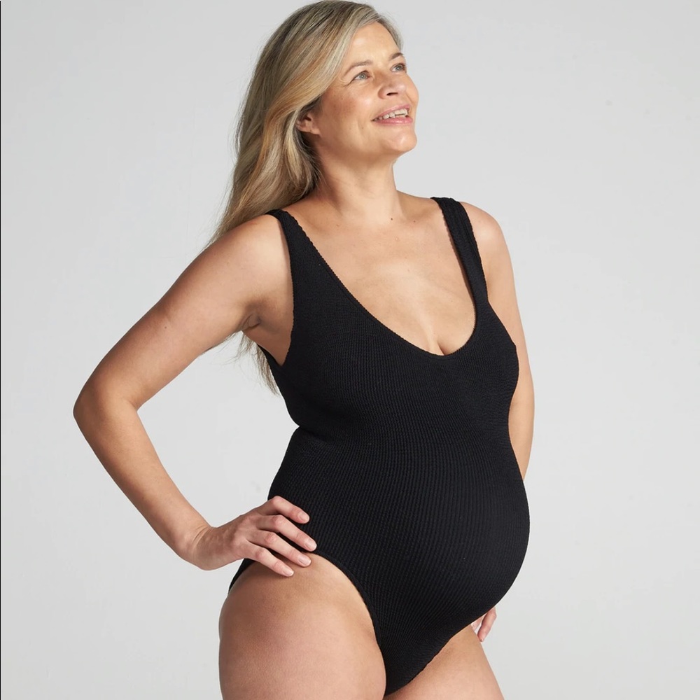 Youswim NWT Eva one piece in black